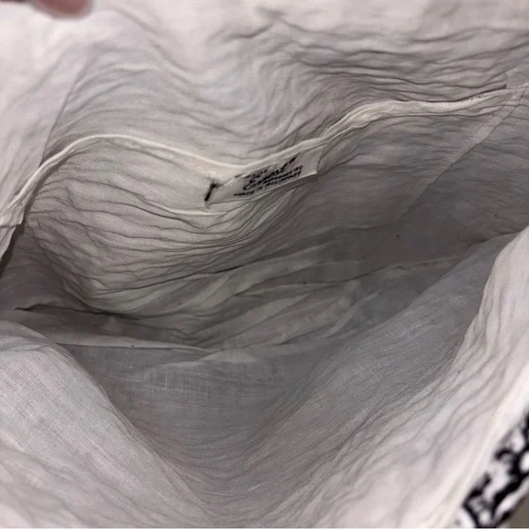 Ernest Large Crochet Shoulder Bag – Sustainable Recycled Plastic Tote bag - Picture 5 of 9